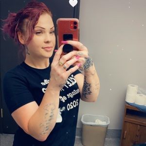 Meet your Posher, Christina